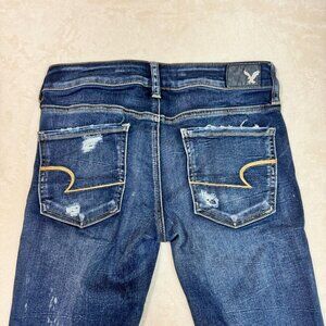 American Eagle Jeans Blue Distressed Casual Super Low Jegging Women's Size 6